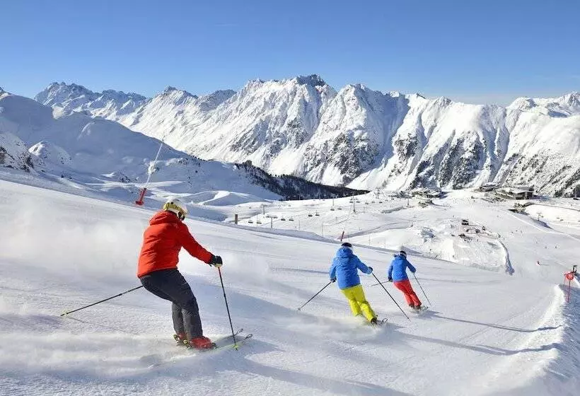 هتل Trofana Royal 5 Sterne Superior Resort