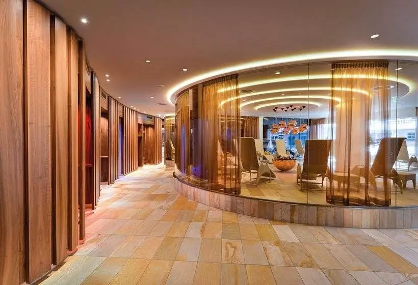 هتل Trofana Royal 5 Sterne Superior Resort