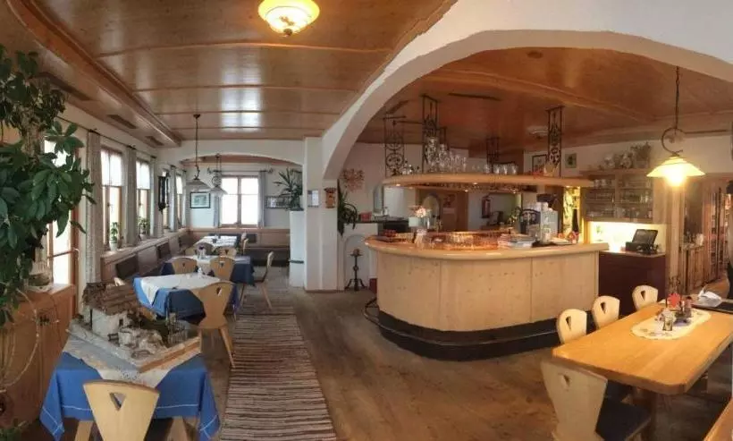 ホテル Wirtshaus Zum Wiesejaggl