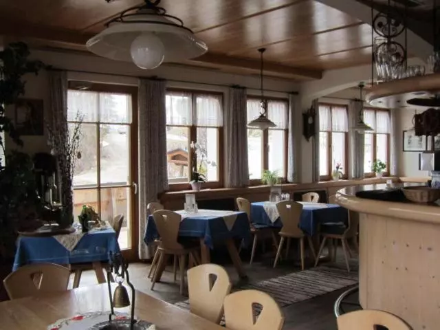 ホテル Wirtshaus Zum Wiesejaggl