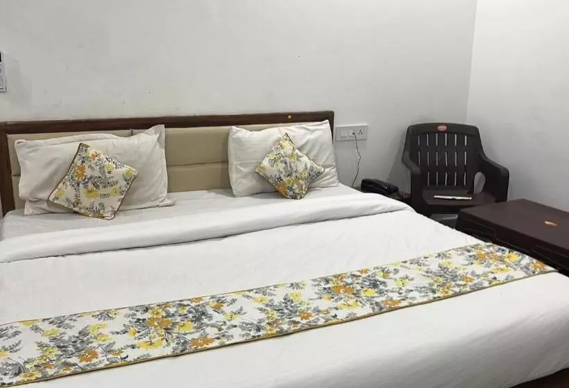ホテル The Nature Valley View Resort, Mussoorie