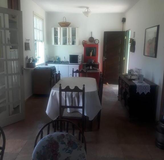 호스텔 Sítio Vila De Santa Bárbara