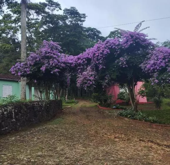 ユースホステル Sítio Vila De Santa Bárbara