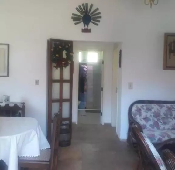 ユースホステル Sítio Vila De Santa Bárbara
