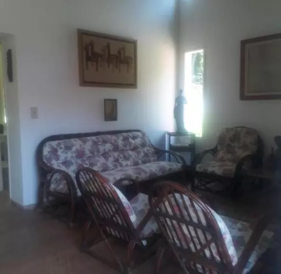ユースホステル Sítio Vila De Santa Bárbara