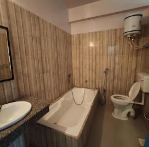 Asian International Hotel, Sangli