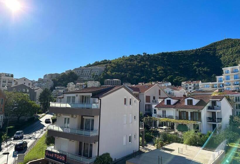 تختخواب و صبحانه Beatrix Lux