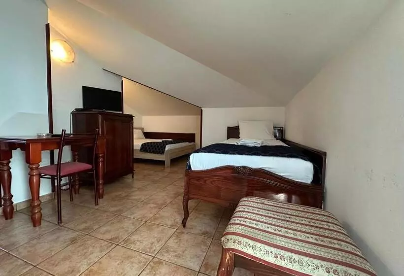 تختخواب و صبحانه Beatrix Lux