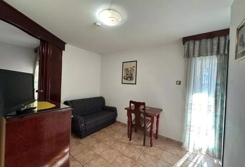 تختخواب و صبحانه Beatrix Lux