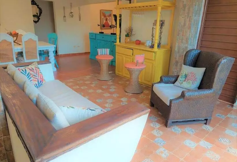 تختخواب و صبحانه Complejo Villa Las Palmeras Piscina, Billar, Jardín, Bbq @drvacationsrental
