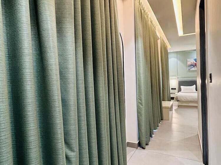 Five Elements Hotels Goldleaf Haldwani