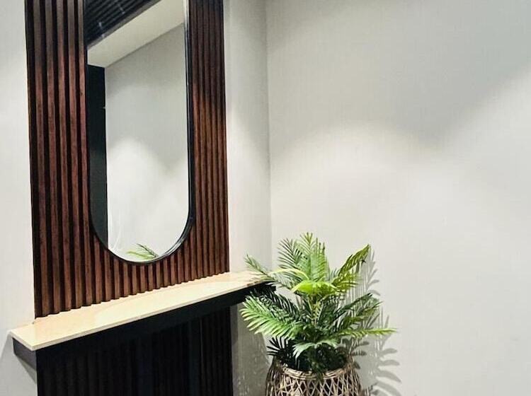 Five Elements Hotels Goldleaf Haldwani