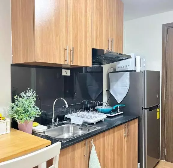 6th Floor The Loop Condo Studio At Limketkai Mall Atrium Lucky 14