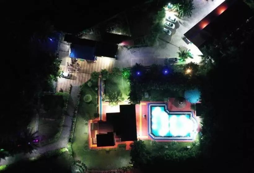 ホテル Bhagyesh Farm
