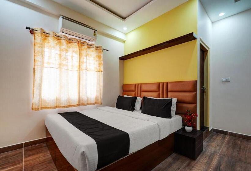 בית מלון כפרי Collection O Utsav Grand