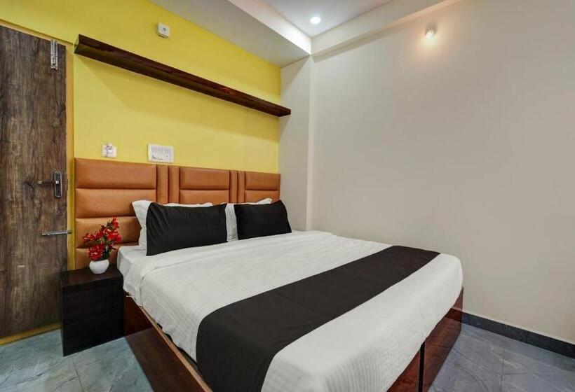 בית מלון כפרי Collection O Utsav Grand