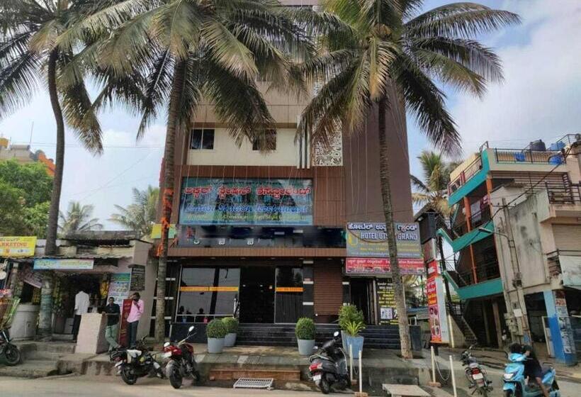 בית מלון כפרי Collection O Utsav Grand