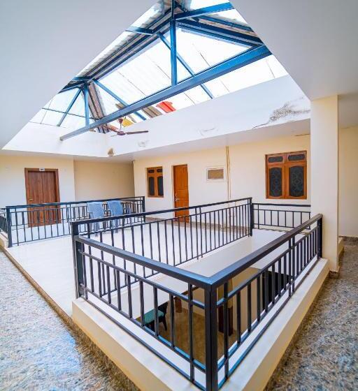 Отель Darsy Residency