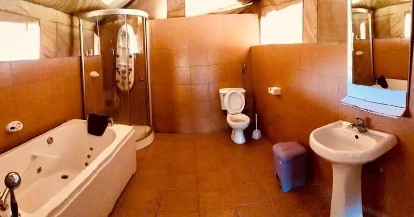 هتل Eco Mara Tented Camp