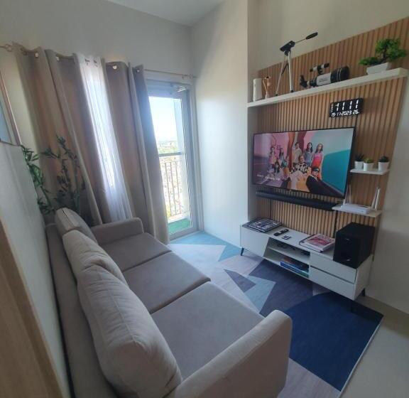 ホテル Hector S Place At Smdc Vine Residences