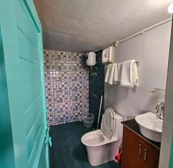 Hotelli Himalayan Havenwood