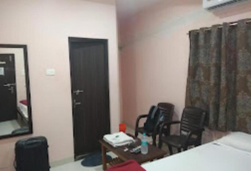 Отель Jai Palace Wardha