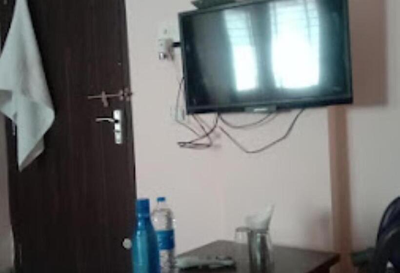 Отель Jai Palace Wardha