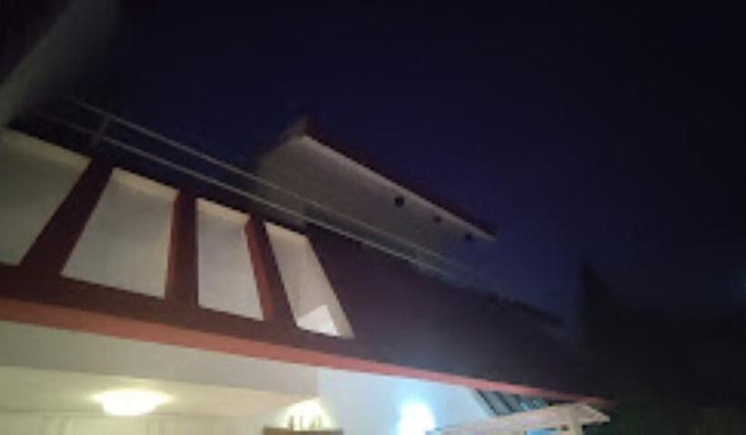 酒店 Monarch Holidays,nashik