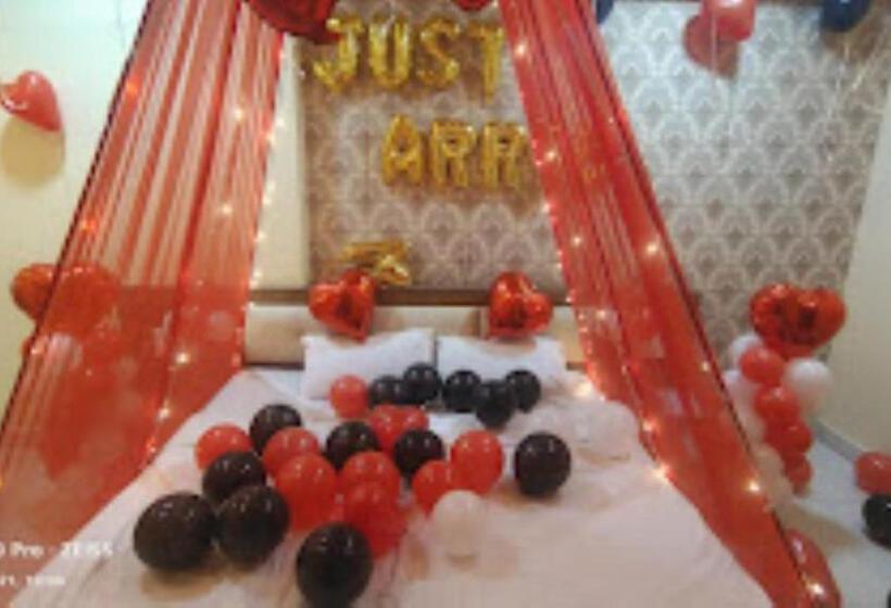 Hotel Ratan Deluxe, Miraj