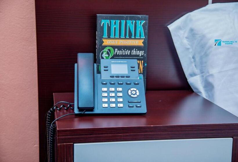 هتل Samuel S Hope