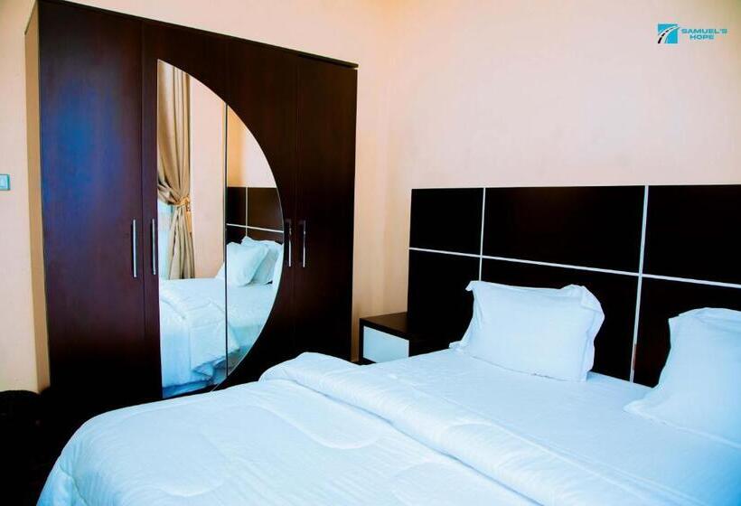 هتل Samuel S Hope