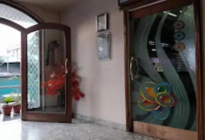 ホテル Venus International