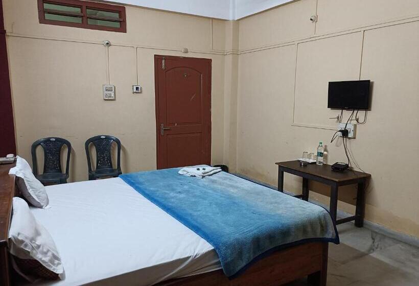 בית מלון כפרי Yuvraj Palace