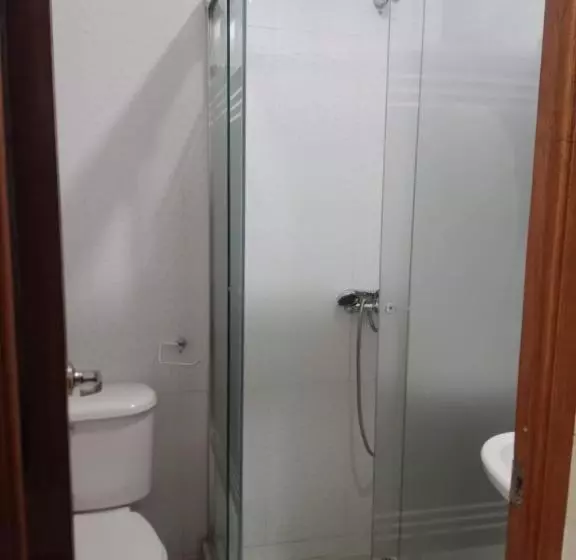 ペンション Hostal Ostello Amadeus