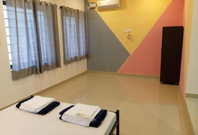 Pension Vyana Villa By The Beach