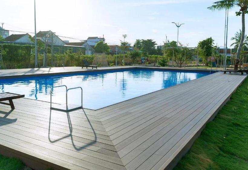 استراحتگاه Lumiere Family Village Dong Tac