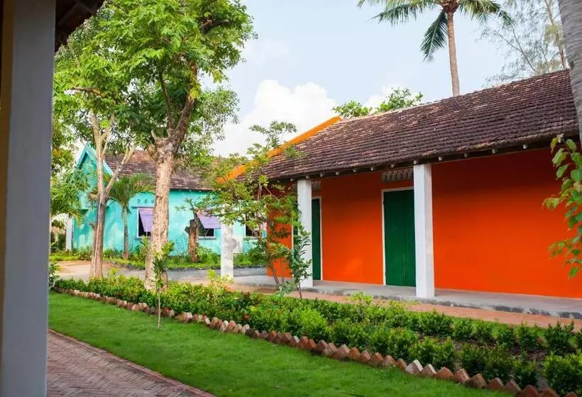 استراحتگاه Lumiere Family Village Dong Tac