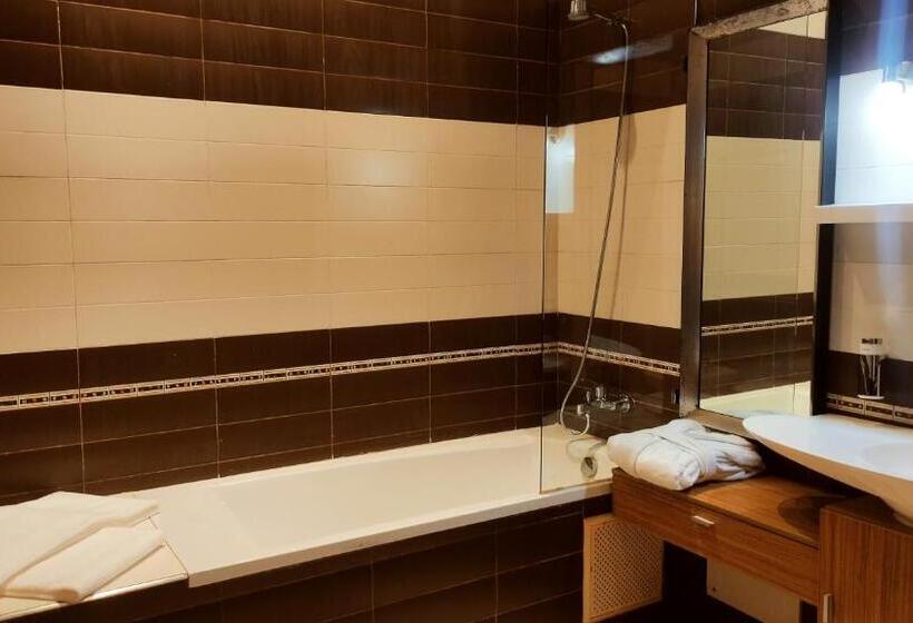 Resort Qodwa Palace, Rabat Menzeh