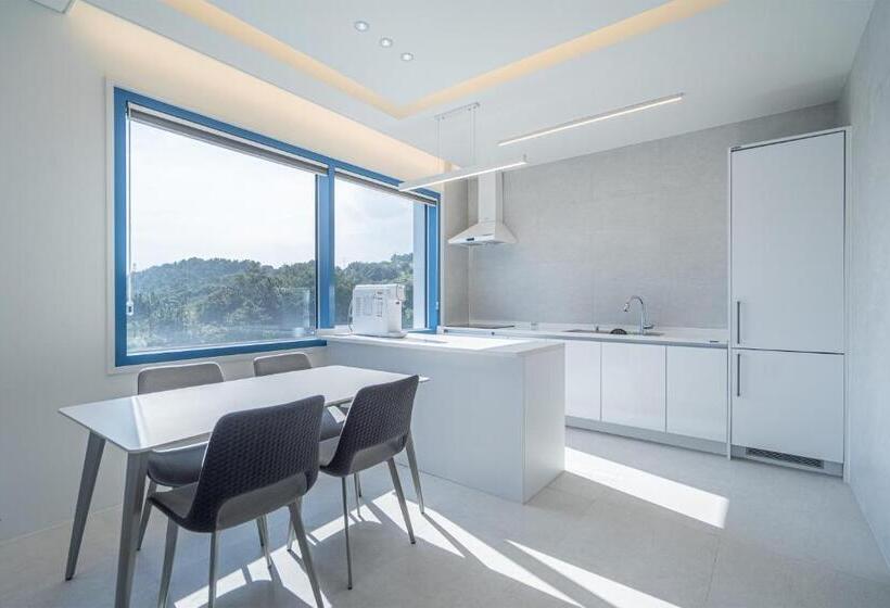 リゾートホテル Yeosu Blueara Premium Pool Villa