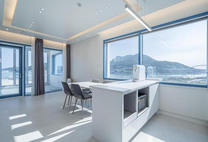 リゾートホテル Yeosu Blueara Premium Pool Villa