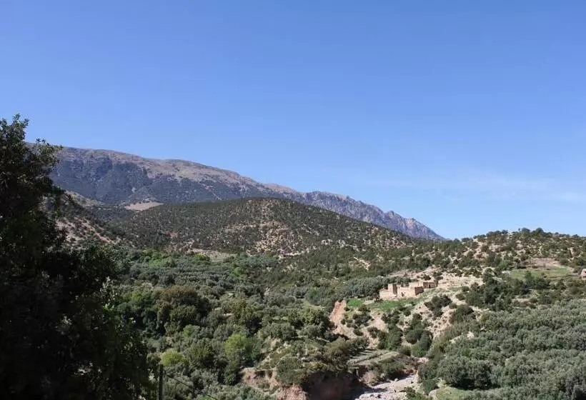 Retkeilymaja Gite Skoura