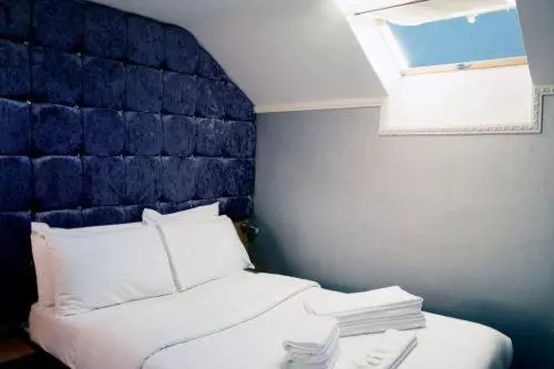 هاستل 24 7 Express