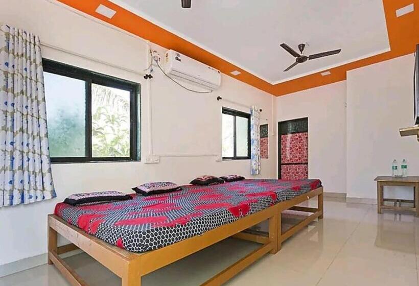 Bed and Breakfast Arihant Resort