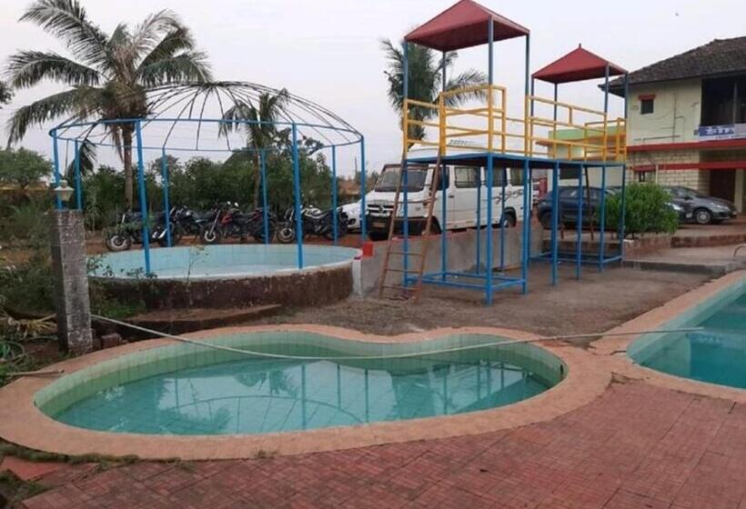 Bed and Breakfast Arihant Resort