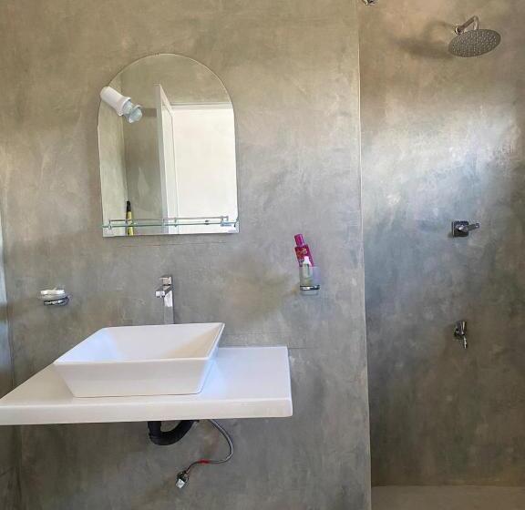 مبيت وإفطار Heimat Hugs