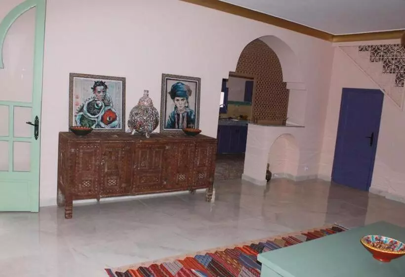 Aamiaismajoitus (B&B) Riad Tania Mozaik