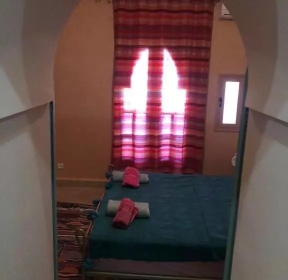 Aamiaismajoitus (B&B) Riad Tania Mozaik