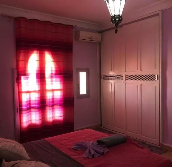 Aamiaismajoitus (B&B) Riad Tania Mozaik