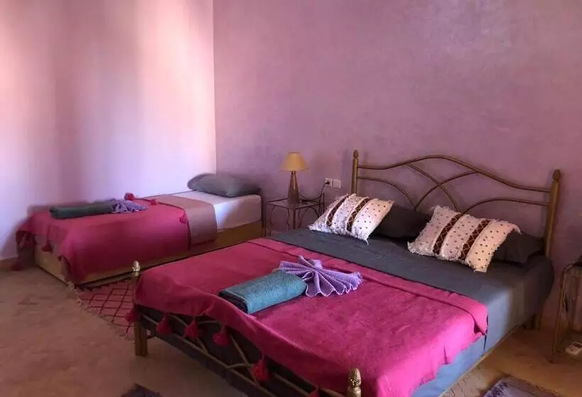 Aamiaismajoitus (B&B) Riad Tania Mozaik