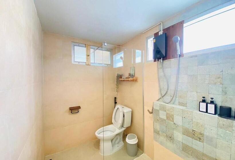 Hotel เรือนตะวัน เกาะล้าน Rueantawan Kohlarn